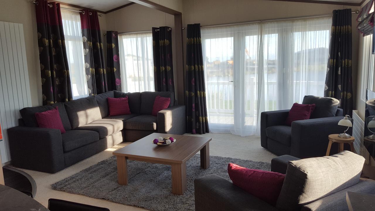 Luxury Lodge At Haggerston Castle Beal Exterior foto